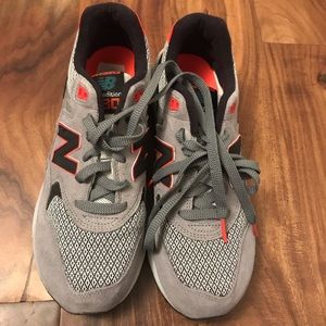 Women’s Size 9 New Balance Sneaker
